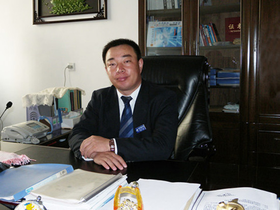 李刚副校长